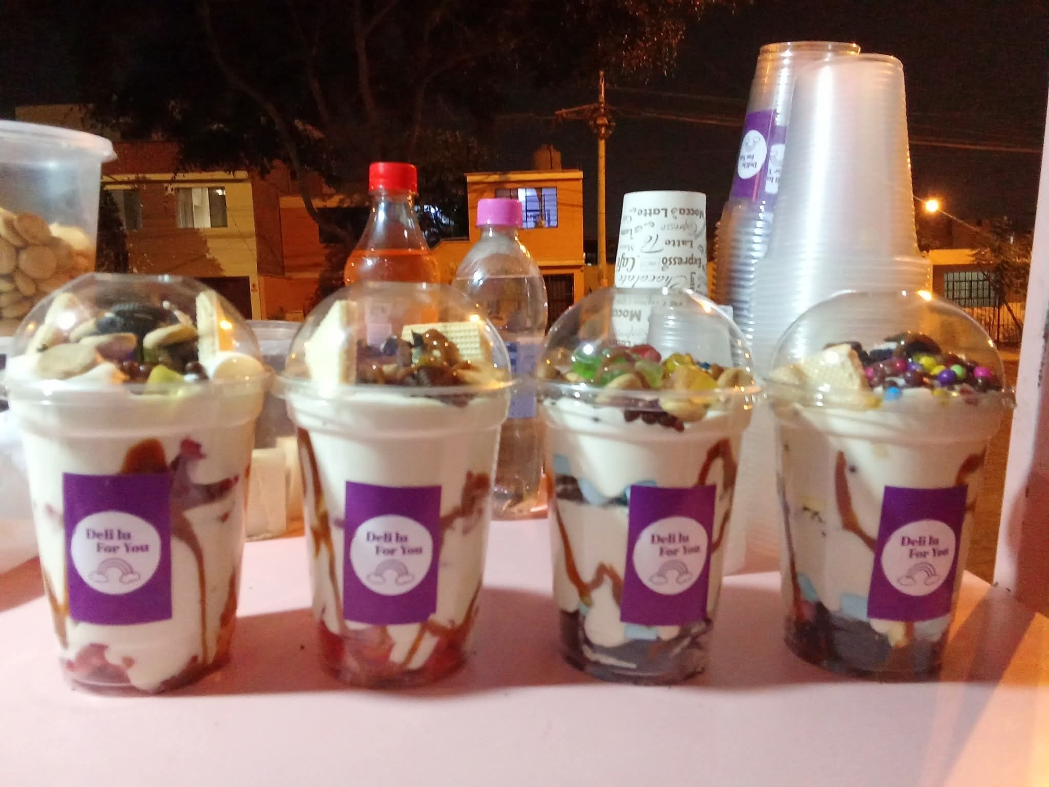 Vaso dulce con postre en capas